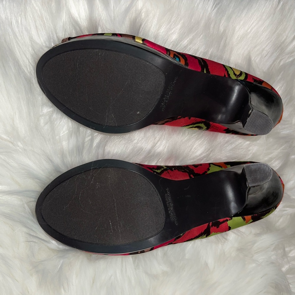 9.5 Madden Girl Lorainee heels/Pumps worn 1x. - Picture 12 of 16